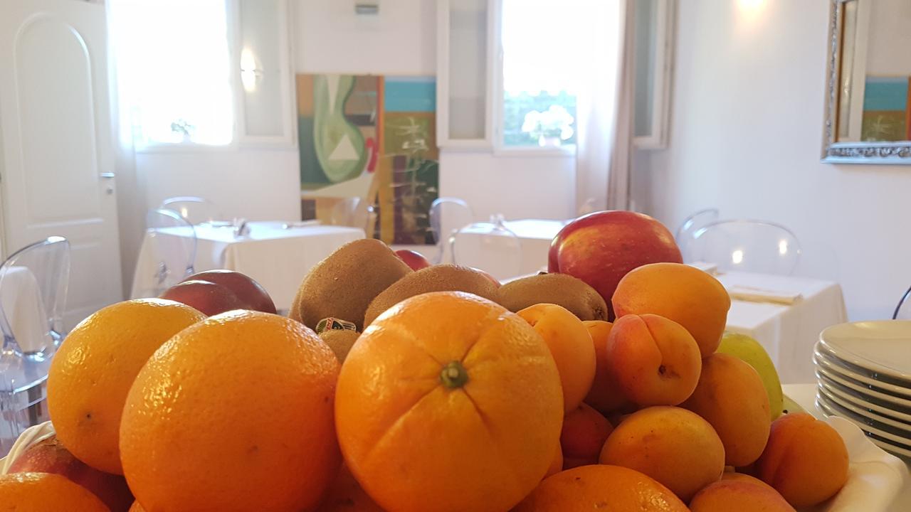 La Corte Dei Sogni B&B Modena Dış mekan fotoğraf