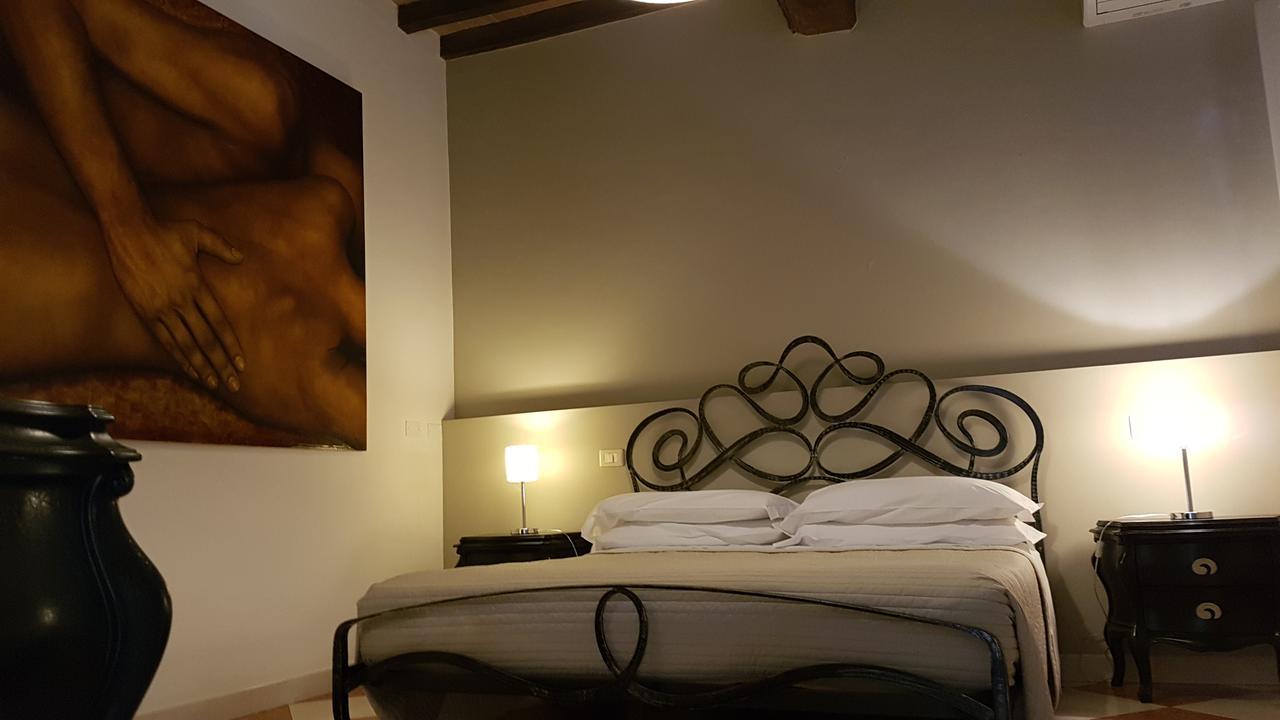 La Corte Dei Sogni B&B Modena Dış mekan fotoğraf