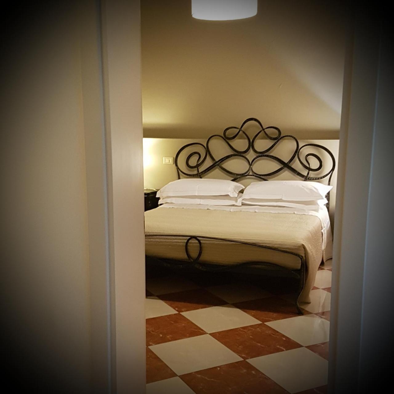 La Corte Dei Sogni B&B Modena Dış mekan fotoğraf